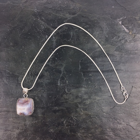 New Crazy Lace Agate Stone Silver Pendant Necklace - Picture 9 of 9